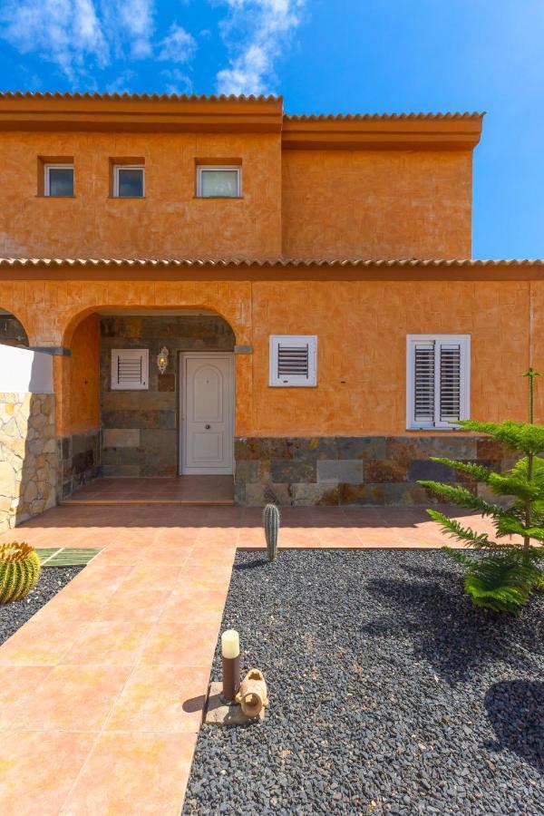 Villa Ventura Коралео Екстериор снимка